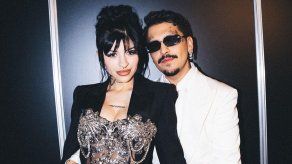 Christian Nodal y Cazzu presentan a su hija en San Valentín.