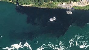 Ordenan investigar descarga de aguas negras en el Niágara
