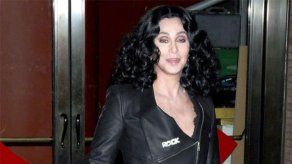 El primer beso de Cher fue con un idiota