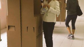 Fiscalía Colombia llama a entrevista exministra de Santos por caso Odebrecht
