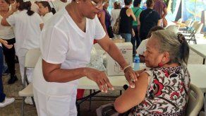El 4 de julio llega a Panamá nueva remesa de 200 mil vacunas contra la influenza
