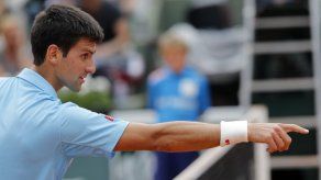 Djokovic derrota a Gulbis y jugará su segunda final en Roland Garros