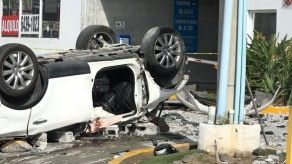 Mujer pierde la vida al caer con su auto desde estacionamiento de un edificio