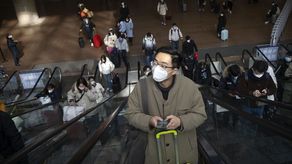 En diciembre, China interrumpió de forma repentina las pruebas diagnósticas casi diarias y el control con códigos QR sobre la población.