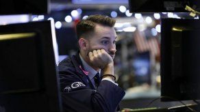 Wall Street al alza por negociaciones entre EEUU y China