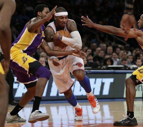 Anthony escucha a Bryant y Knicks vencen a Lakers