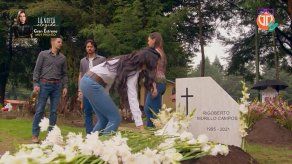 David, Rafael, Fernanda y Clara.