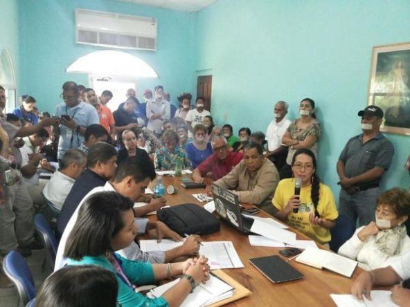 Coordinadora Bugabeña protesta en silencio contra proyecto hidroeléctrico
