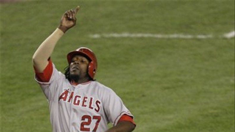 Angelinos opacan a Yanquis que pierden 12-6
