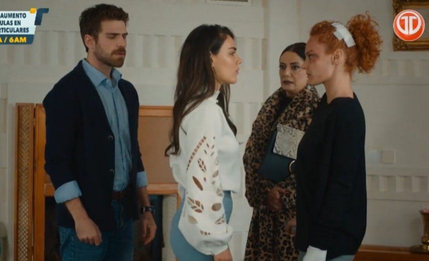 MUJERES | Mine sale del hospital