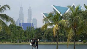 Un fuerte terremoto sacude el oeste de Indonesia