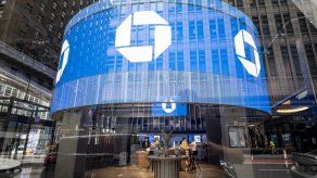 Banco JPMorgan afirma haber evaluado mal el impacto de la Superliga