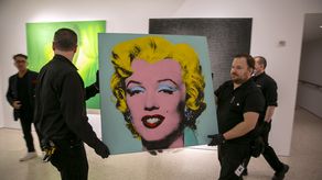 La pintura “Shot Sage Blue Marilyn” de Andy Warhol.