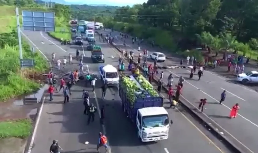 Accidente vehicular en Horconcitos, deja a dos manifestantes hospitalizados