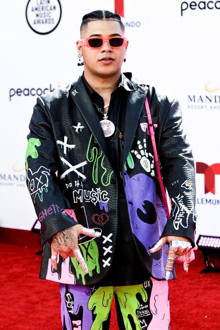 Boza invita a sus fans a comentar post para soltar videoclip de San Andrés