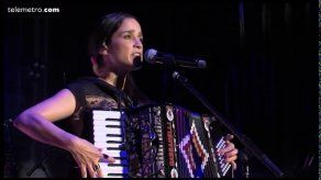 Julieta Venegas retrata violencia de México en nuevo disco Algo pasa
