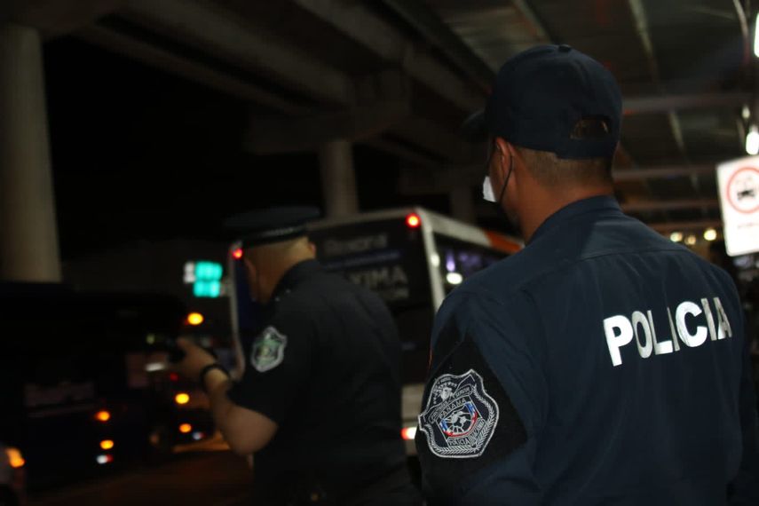 Unidades de la Policía Nacional.