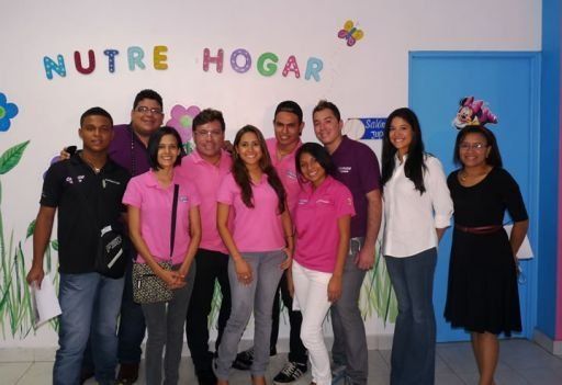 Centro de Nutre Hogar recibe a los soñadores de Cantando