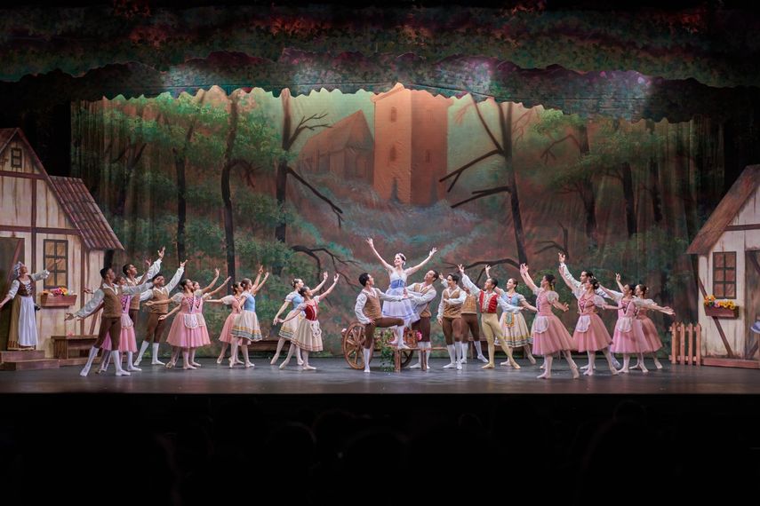 El Ballet Nacional de Panamá hace historia con su primera gira internacional