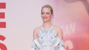 Emma Stone insistió en realizar su primera escena de desnudo en La Favorita