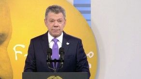 Gobierno de Colombia y ELN pactan alto al fuego por visita papal