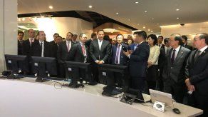 Huawei proyecta programa de becas anuales para capacitar a panameños en China