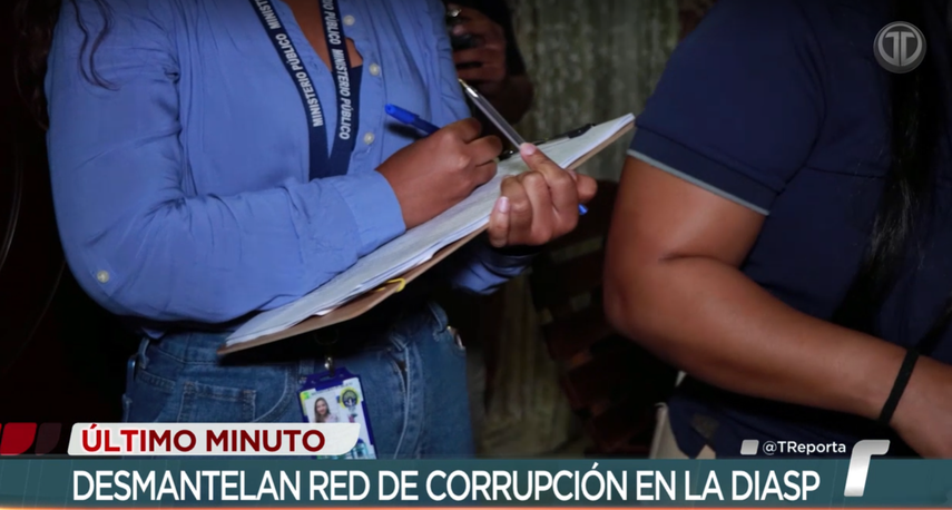 Desmantelan una red de corrupción que operaba dentro del Ministerio de Seguridad Pública.