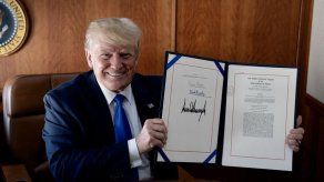 Fiscales de tres estados de EE.UU. rechazan el nuevo plan de energía de Trump