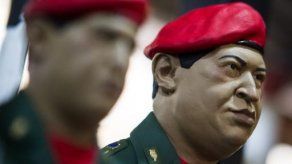 Chávez envía mensaje de fin de año a militares venezolanos