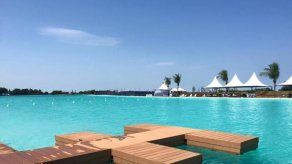 Inauguran en complejo turístico la primera laguna cristalina de Uruguay