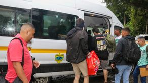 Migración expulsa a tres ciudadanos iraníes vinculados a grupos terroristas.