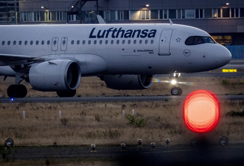 Cientos de vuelos de Lufthansa cancelados.