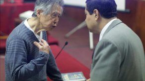 Fujimori tuitea que incomunicación le produce subida de presión y ansiedad