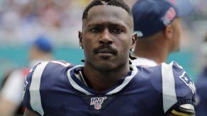 Antonio Brown quiere seguir jugando