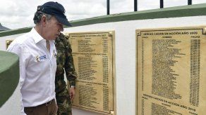 Santos dice tiene plan para atacar a grupos que intenten ocupar zonas de FARC