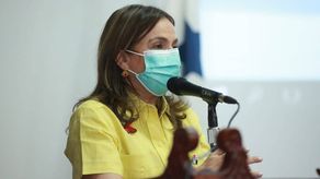 Maruja Gorday de Villalobos, ministra de Educacion.