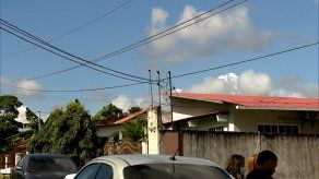 Moradores denuncian peligro por cable de alta tensión en La Revolución en La Chorrera