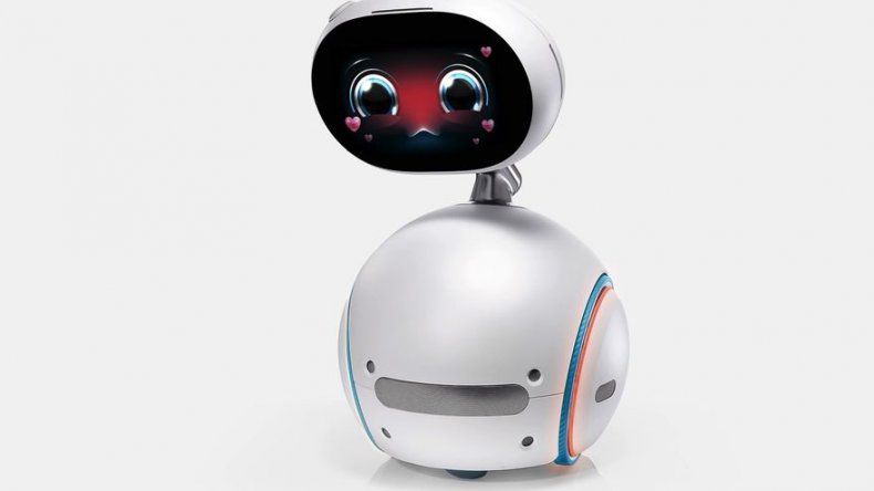 La taiwanesa Asustek presenta su primer robot y el teléfono Zenfone 3