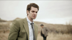 Andrew Garfield protagoniza en la miniserie al detective Jeb Peyre.
