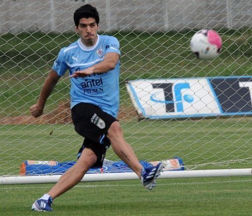 Uruguay se juega la clasificación ante Paraguay, alerta Suárez