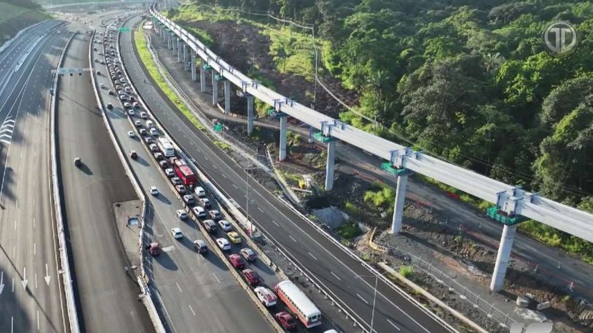 Autoridades anuncian horarios de inversión de carriles por Fiestas Patrias 2025. Autoridades anuncian horarios de inversión de carriles por Fiestas Patrias 2025.