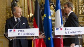 Francia y Alemania piden que Assad deje el poder