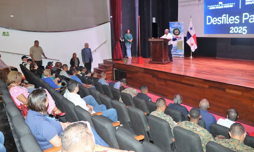 MEDUCA afina detalles para los desfiles patrios de noviembre en Panamá.