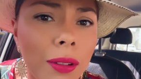 Doralis Mela revela con qué ha resuelto sus ganas de orinar en el carro