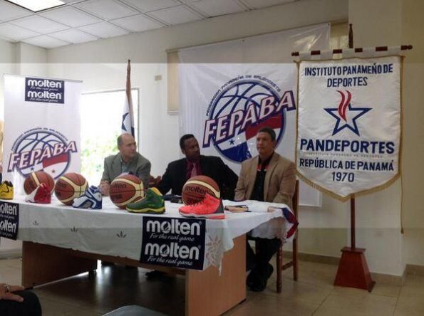 Exbase de los Mavericks Rolando Blackman dirigirá a Panamá en el Centrobasket
