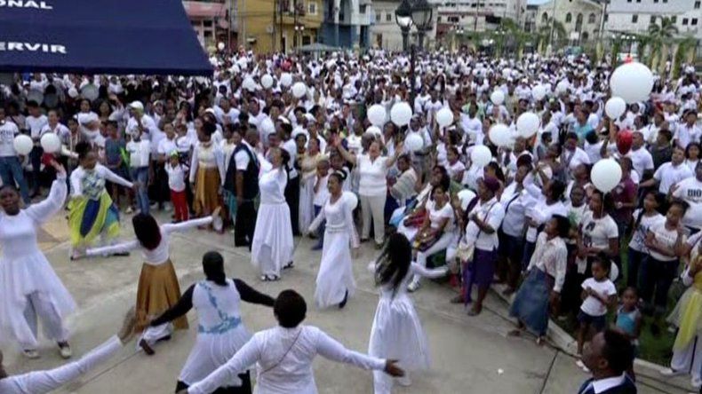 Yo soy la paz, claman durante marcha en la provincia de Colón