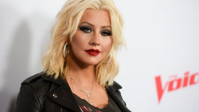 Aguilera se conecta con sus raíces en Ecuador