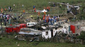 Estallido de oleoducto deja 11 muertos en Colombia