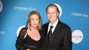 Los padres de Paris Hilton: demandados por una antigua empleada doméstica