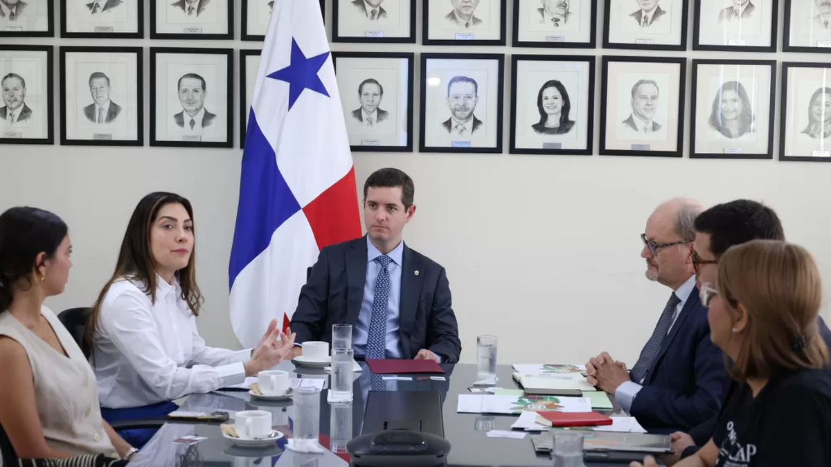 Panamá impulsa adhesión a la Organización Internacional del Cacao